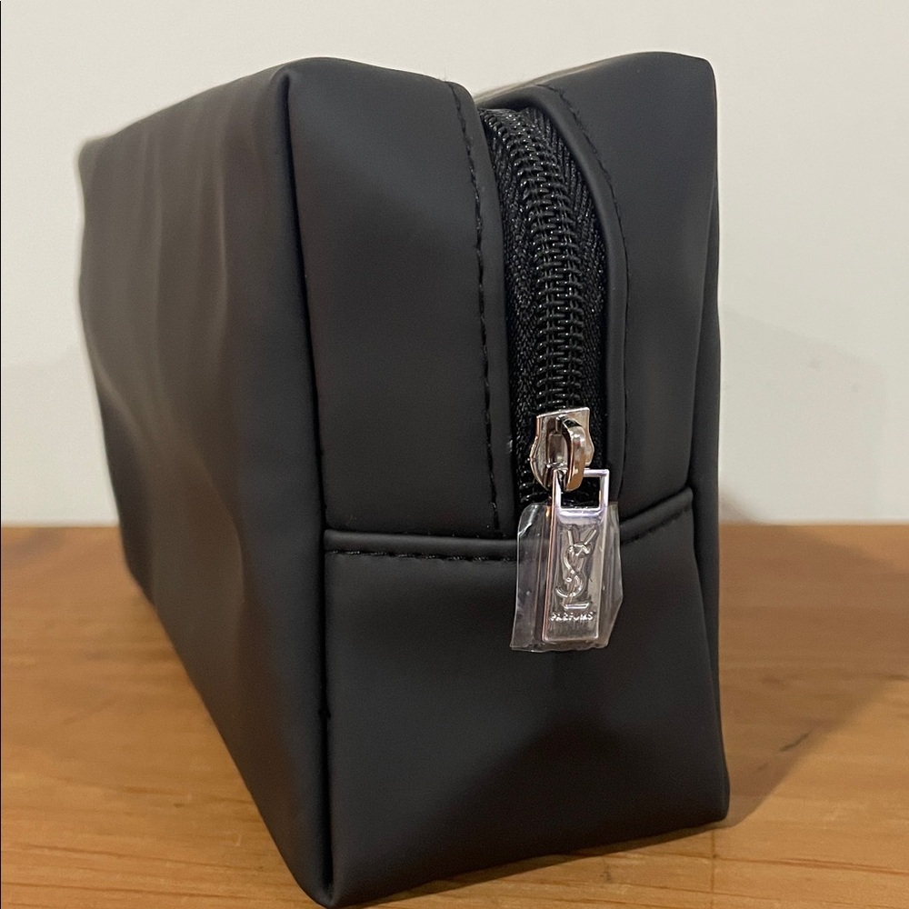 🍉 YSL MYSLF ABSOLUTE Black Toiletry Bag with Silver MYSLF Logo - Picture 6 of 16